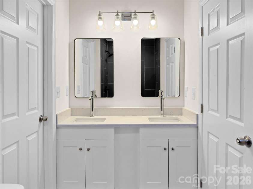 218 Palmer Street, Lenoir, NC 28645.  MLS# CAR4388853, YatesRealty ID 30480. 