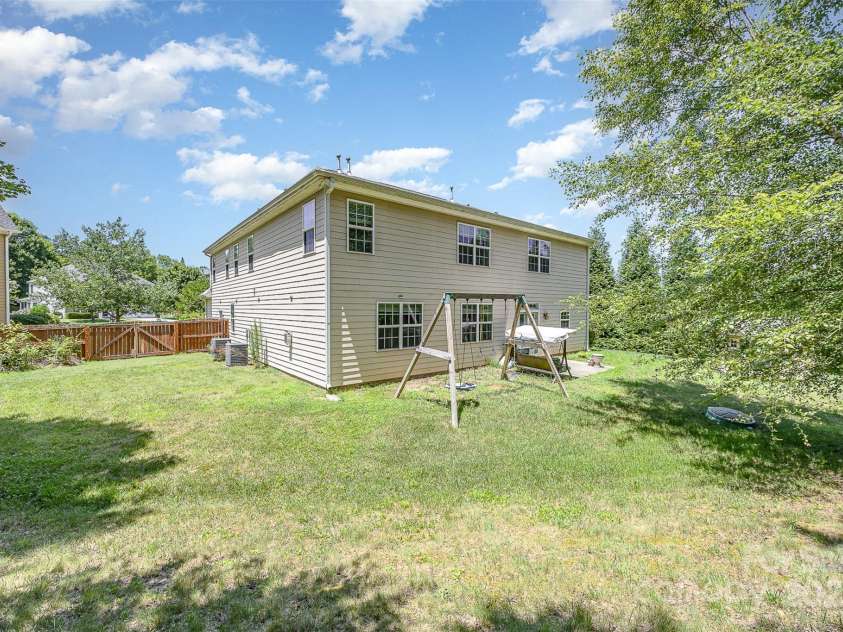 4504 Rockland Court, High Point, NC 27265.  MLS# CAR4255057, YatesRealty ID 30481. 