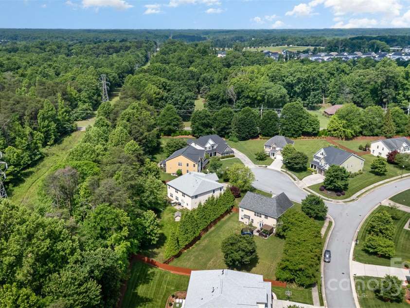4504 Rockland Court, High Point, NC 27265.  MLS# CAR4255057, YatesRealty ID 30481. 