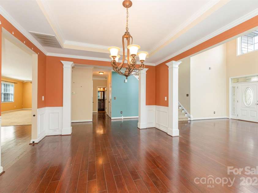 4504 Rockland Court, High Point, NC 27265.  MLS# CAR4255057, YatesRealty ID 30481. 