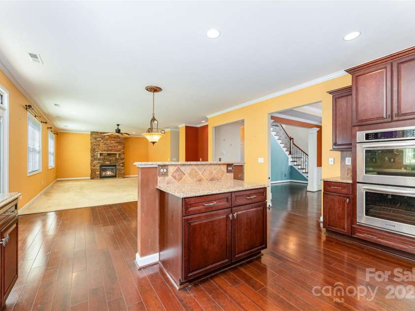 4504 Rockland Court, High Point, NC 27265.  MLS# CAR4255057, YatesRealty ID 30481. 