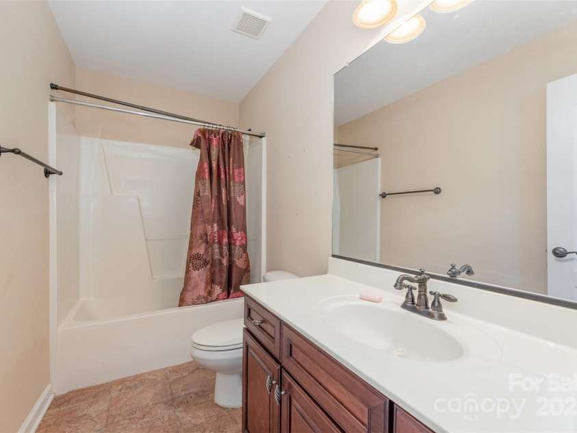 4504 Rockland Court, High Point, NC 27265.  MLS# CAR4255057, YatesRealty ID 30481. 