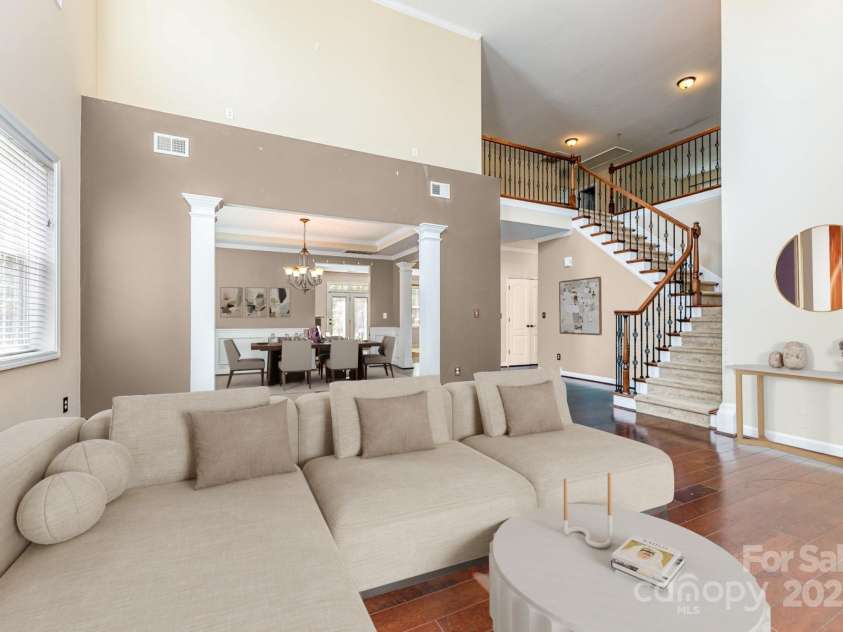 4504 Rockland Court, High Point, NC 27265.  MLS# CAR4255057, YatesRealty ID 30481. 
