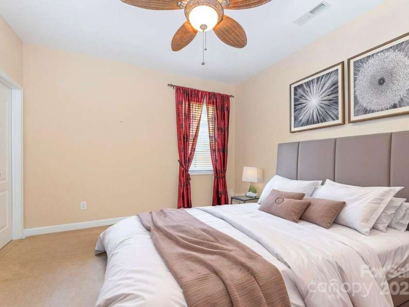 4504 Rockland Court, High Point, NC 27265.  MLS# CAR4255057, YatesRealty ID 30481. 