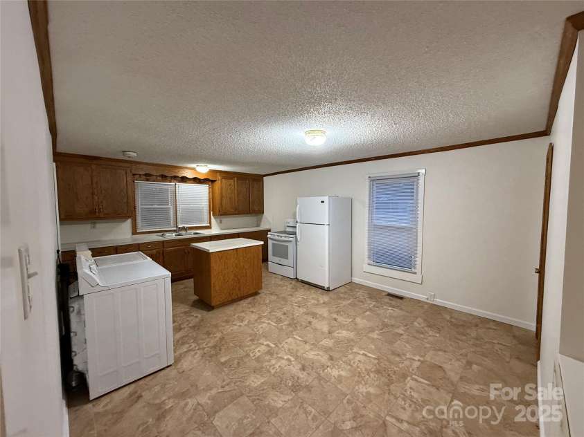 430 Brown Road, China Grove, NC 28023.  MLS# CAR4288116, YatesRealty ID 30482. 