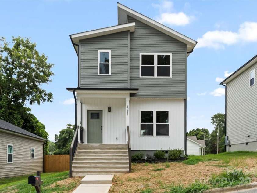 431 Norment Avenue, Gastonia, NC 28052.  MLS# CAR4282704, YatesRealty ID 30484. 