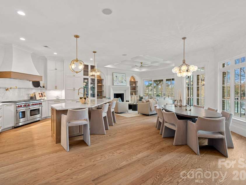 101 Longfellow Lane, Mooresville, NC 28117.  MLS# CAR4401634, YatesRealty ID 30485. 
