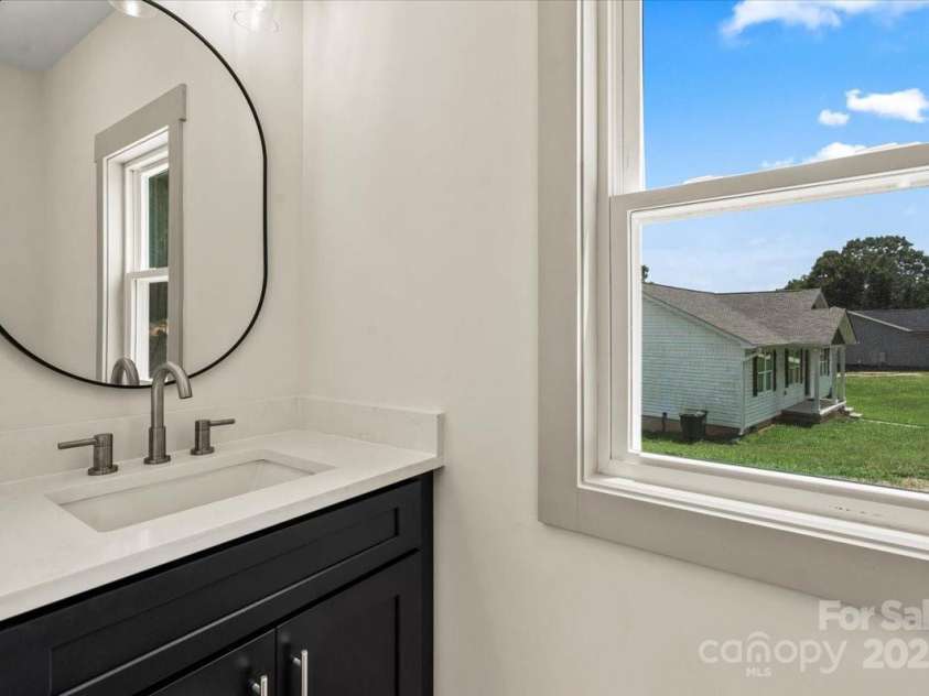 439 Norment Avenue, Gastonia, NC 28052.  MLS# CAR4282778, YatesRealty ID 30485. 