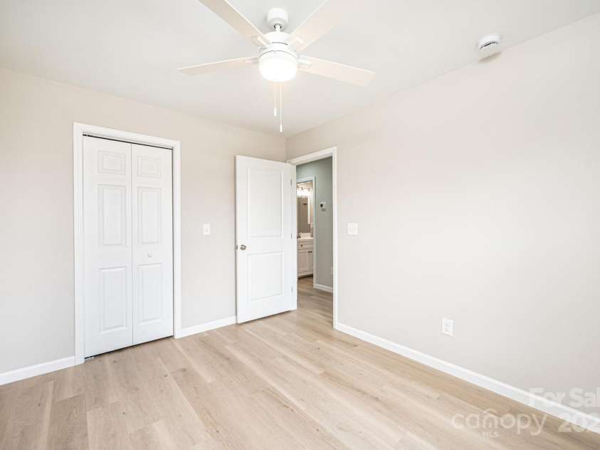 1912 Maius Drive, Conover, NC 28613.  MLS# CAR4288452, YatesRealty ID 30486. 