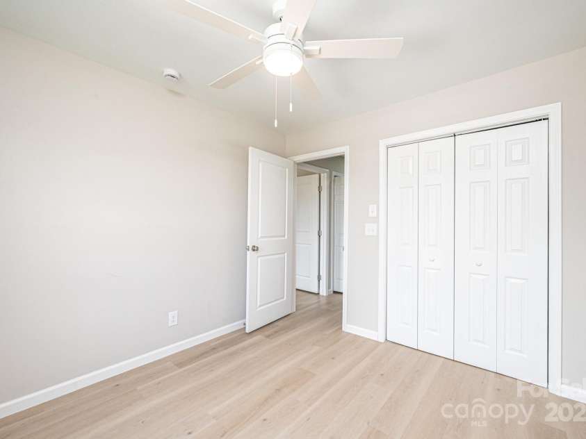 1912 Maius Drive, Conover, NC 28613.  MLS# CAR4288452, YatesRealty ID 30486. 