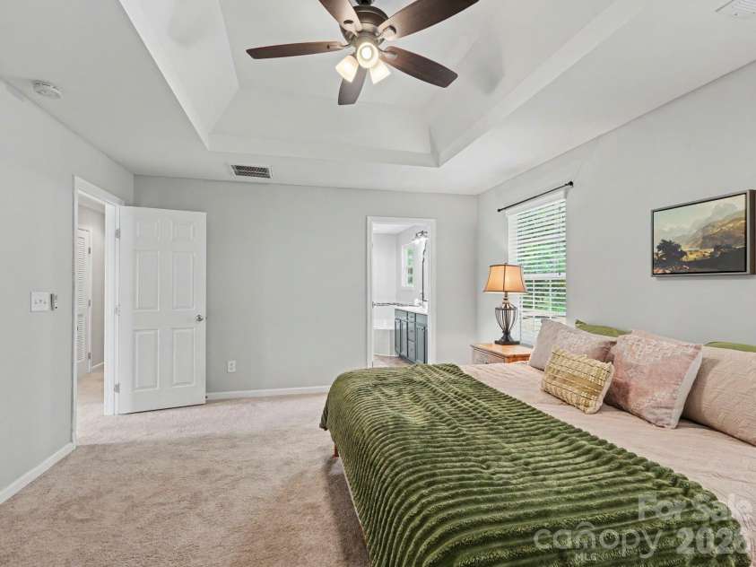 305 Hydrangea Drive, Clover, SC 29710.  MLS# CAR4388289, YatesRealty ID 30487. 