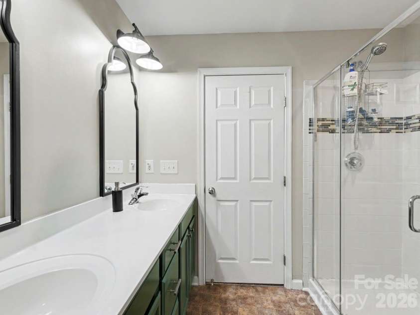 305 Hydrangea Drive, Clover, SC 29710.  MLS# CAR4388289, YatesRealty ID 30487. 