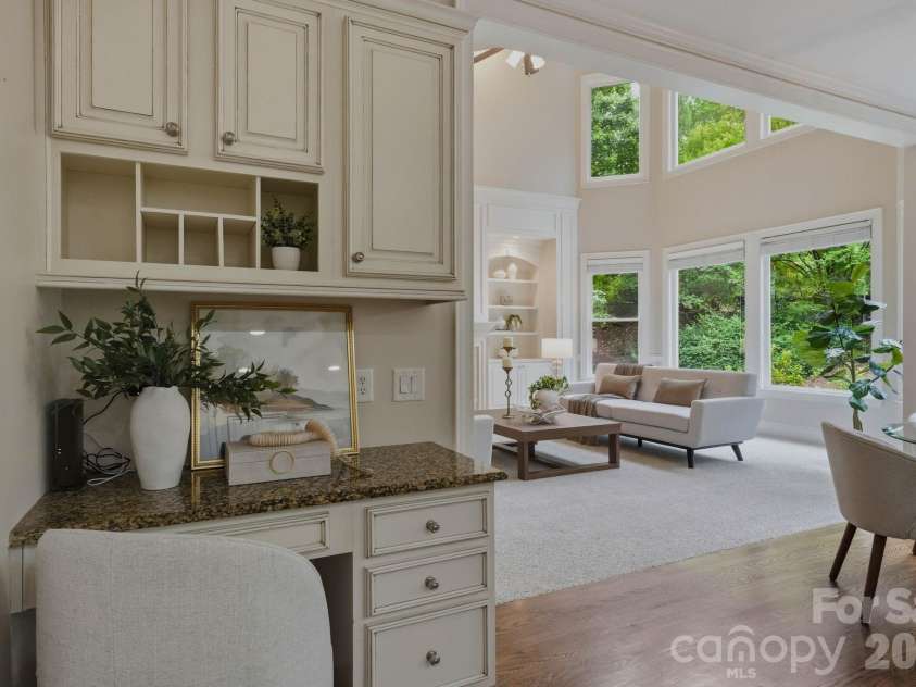 1107 Doverstone Court, Matthews, NC 28104.  MLS# CAR4383935, YatesRealty ID 30488. 