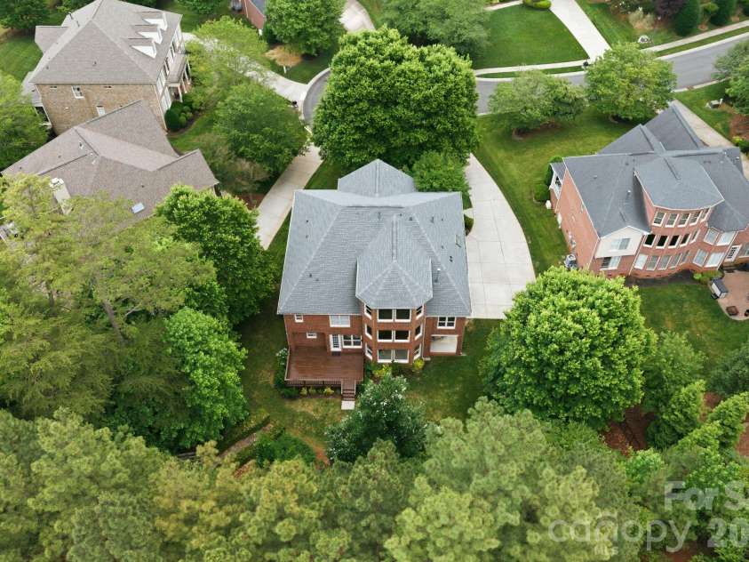 1107 Doverstone Court, Matthews, NC 28104.  MLS# CAR4383935, YatesRealty ID 30488. 