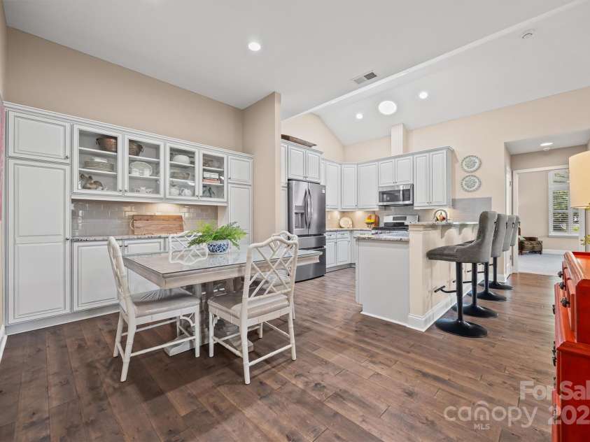 1316 Somersby Circle, Gastonia, NC 28054.  MLS# CAR4280310, YatesRealty ID 30489. 