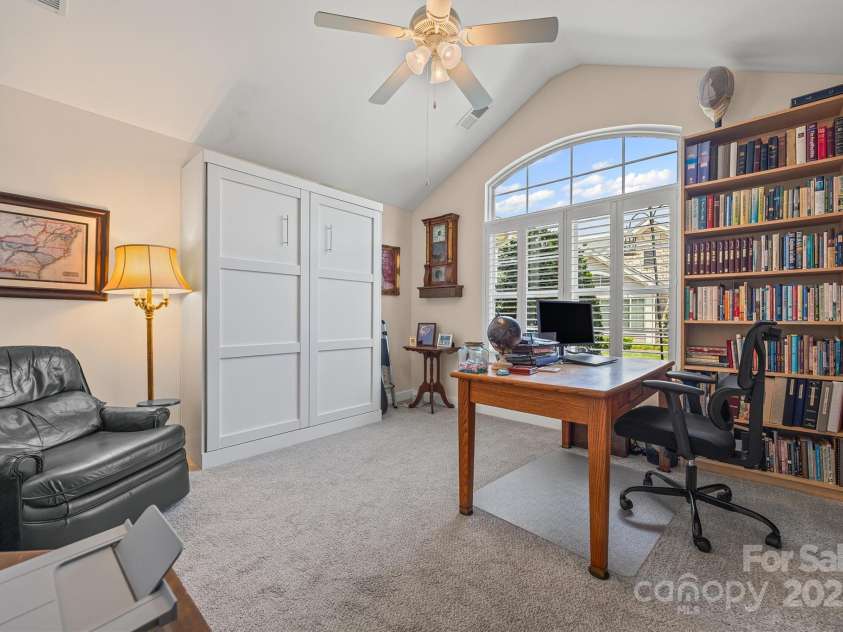 1316 Somersby Circle, Gastonia, NC 28054.  MLS# CAR4280310, YatesRealty ID 30489. 