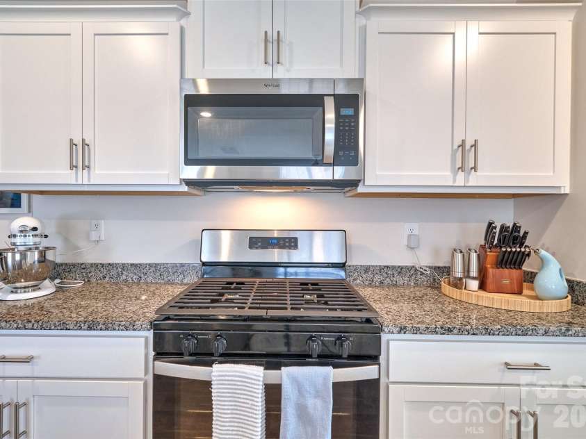 2158 Redstone Drive, York, SC 29745.  MLS# CAR4350282, YatesRealty ID 3049. 