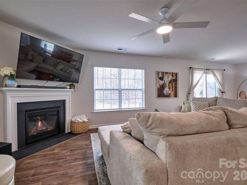 2158 Redstone Drive, York, SC 29745.  MLS# CAR4350282, YatesRealty ID 3049. 