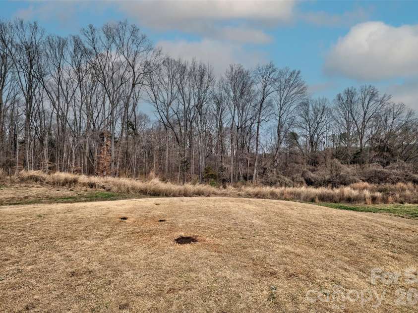 2158 Redstone Drive, York, SC 29745.  MLS# CAR4350282, YatesRealty ID 3049. 