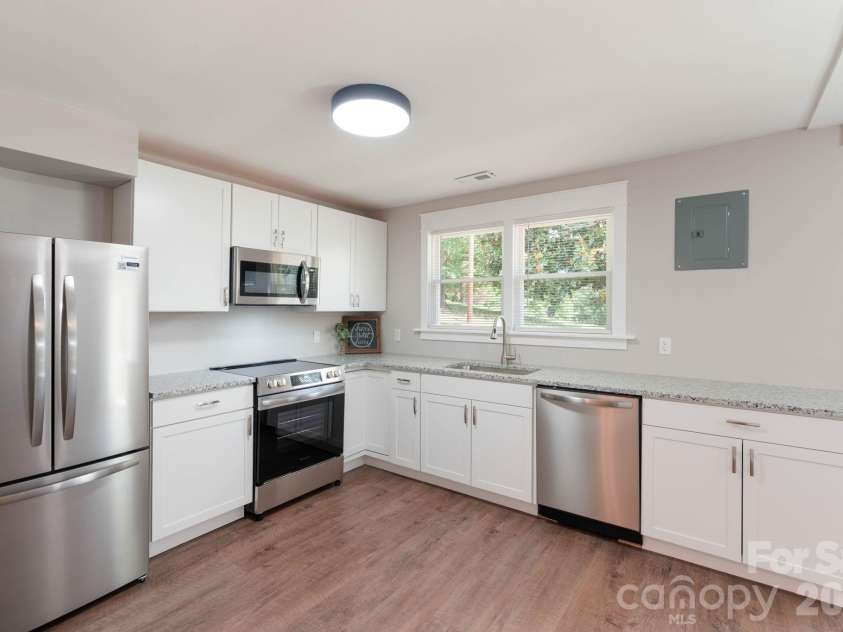 147 Hillside Street, Rutherfordton, NC 28139.  MLS# CAR4392509, YatesRealty ID 30493. 