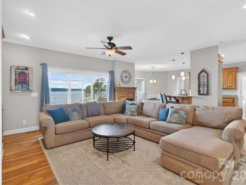 1168 Snowy Owl Road, Camden, SC 29020.  MLS# CAR4390739, YatesRealty ID 30495. 