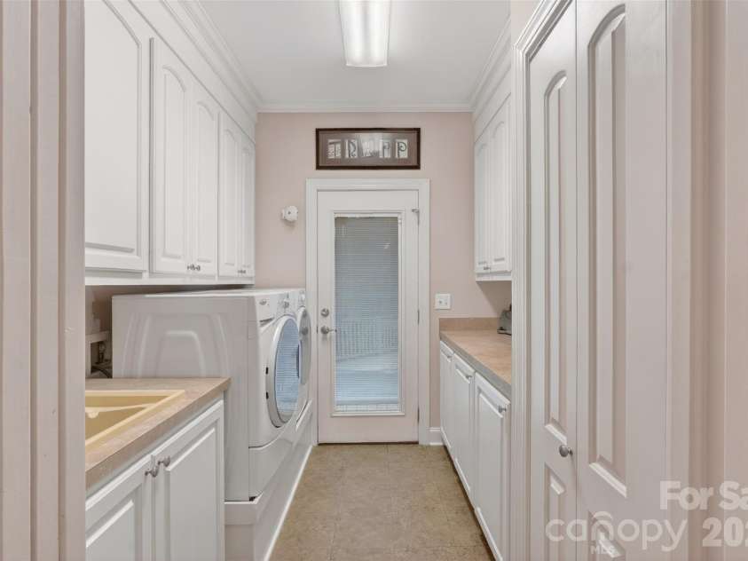 1168 Snowy Owl Road, Camden, SC 29020.  MLS# CAR4390739, YatesRealty ID 30495. 