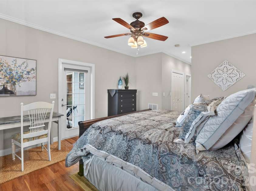 1168 Snowy Owl Road, Camden, SC 29020.  MLS# CAR4390739, YatesRealty ID 30495. 