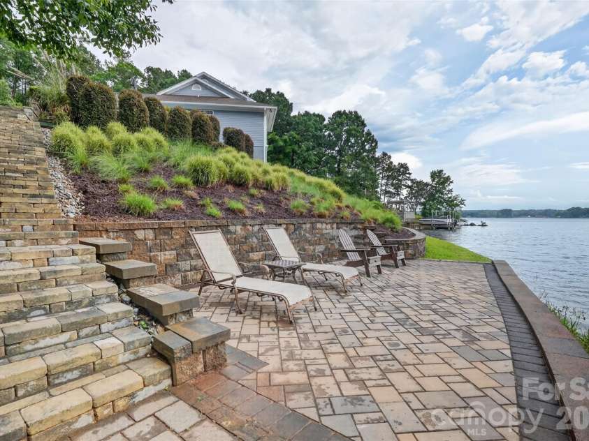 1168 Snowy Owl Road, Camden, SC 29020.  MLS# CAR4390739, YatesRealty ID 30495. 