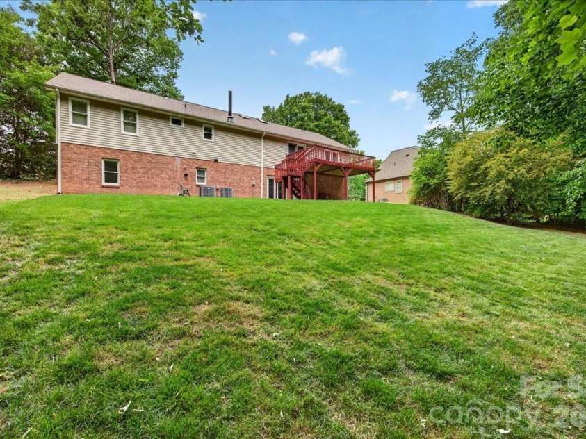 148 Miss Ellie Lane, Gastonia, NC 28056.  MLS# CAR4379291, YatesRealty ID 30496. Backyard