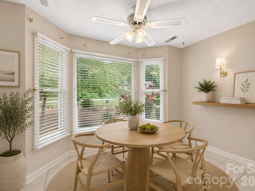 148 Miss Ellie Lane, Gastonia, NC 28056.  MLS# CAR4379291, YatesRealty ID 30496. Virtually Staged