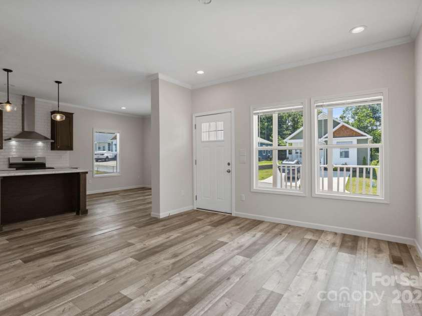 119 Bellamy Road, Asheville, NC 28806.  MLS# CAR4287593, YatesRealty ID 30497. 