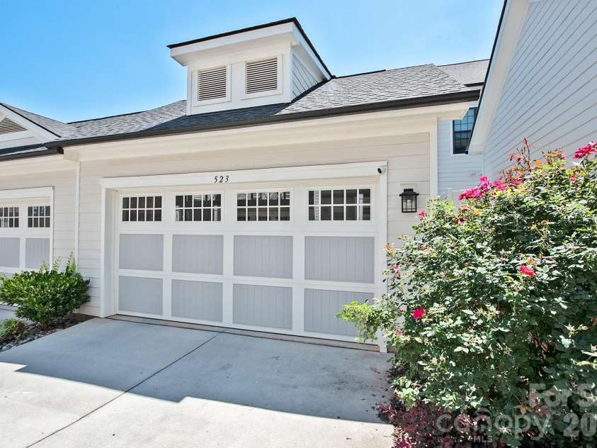 523 Griffith Village Lane, Davidson, NC 28036.  MLS# CAR4390180, YatesRealty ID 30497. 2 Car Garage