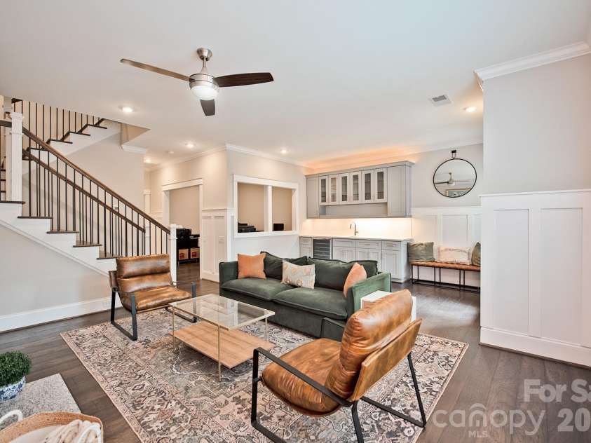 523 Griffith Village Lane, Davidson, NC 28036.  MLS# CAR4390180, YatesRealty ID 30497. 