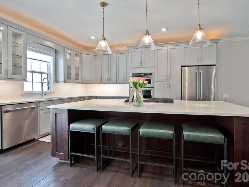523 Griffith Village Lane, Davidson, NC 28036.  MLS# CAR4390180, YatesRealty ID 30497. 