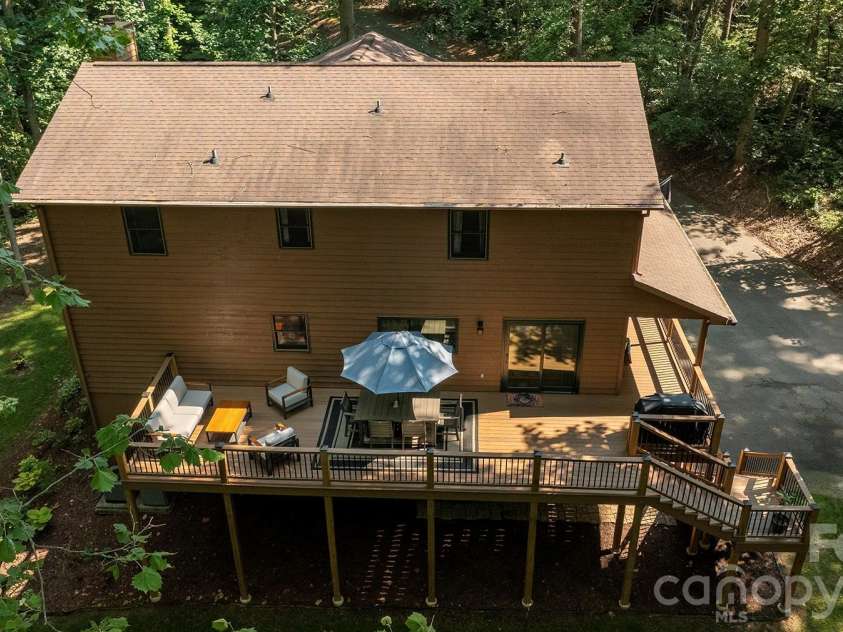 17 Morris Drive, Weaverville, NC 28787.  MLS# CAR4333064, YatesRealty ID 30498. Hooray lets have a great day in the Sun! 