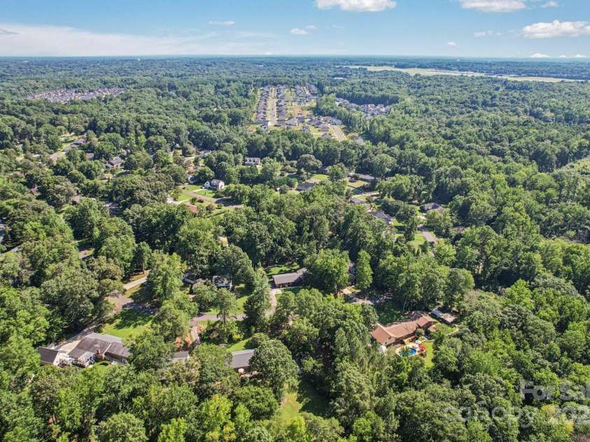 3333 Tanglewood Drive, Rock Hill, SC 29732.  MLS# CAR4276596, YatesRealty ID 30499. 