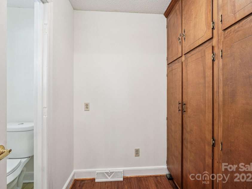 3333 Tanglewood Drive, Rock Hill, SC 29732.  MLS# CAR4276596, YatesRealty ID 30499. 