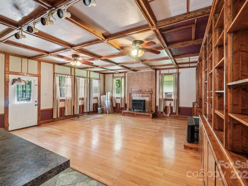 3333 Tanglewood Drive, Rock Hill, SC 29732.  MLS# CAR4276596, YatesRealty ID 30499. 