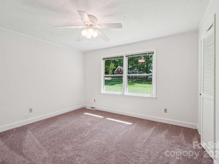 3333 Tanglewood Drive, Rock Hill, SC 29732.  MLS# CAR4276596, YatesRealty ID 30499. 
