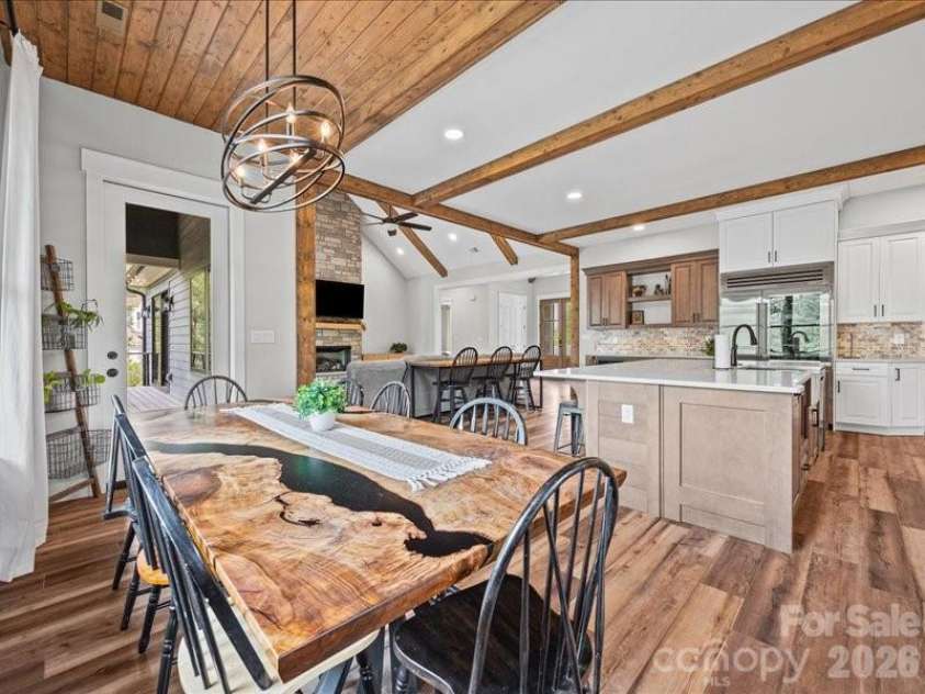 521 Rosebush Lane, Clover, SC 29710.  MLS# CAR4382407, YatesRealty ID 30499. 