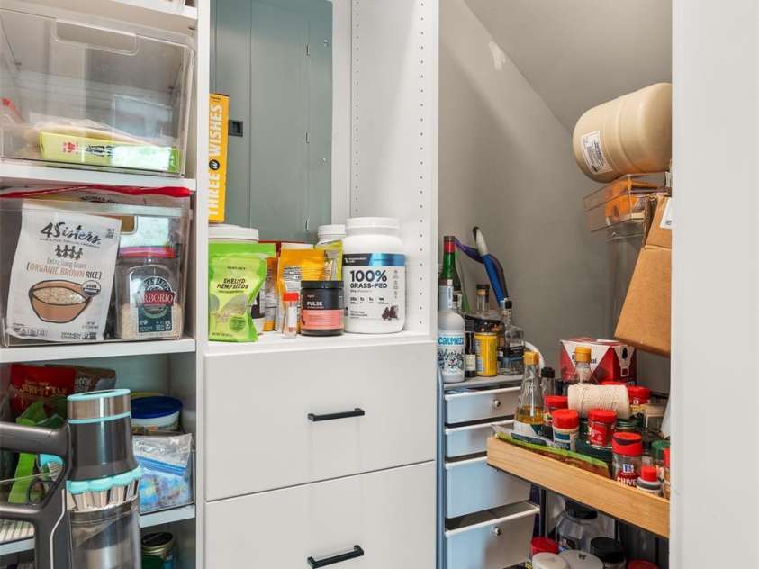 109 Thurland Avenue, Asheville, NC 28803.  MLS# CAR4261311, YatesRealty ID 30501. Nice storage/pantry off kitchen in main house