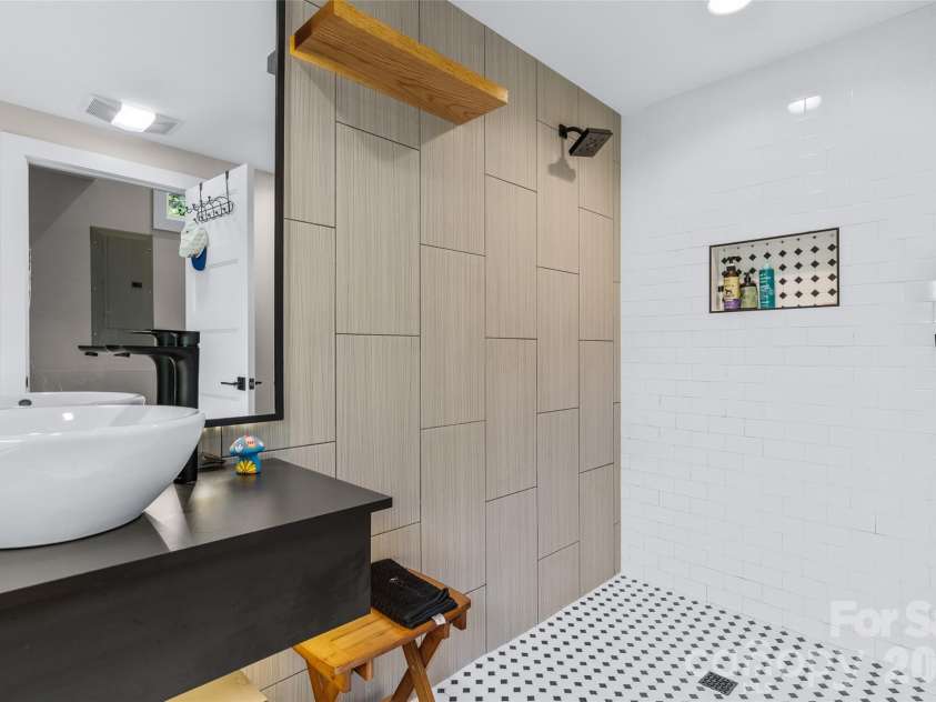 109 Thurland Avenue, Asheville, NC 28803.  MLS# CAR4261311, YatesRealty ID 30501. Very generous space for ADU bathroom 