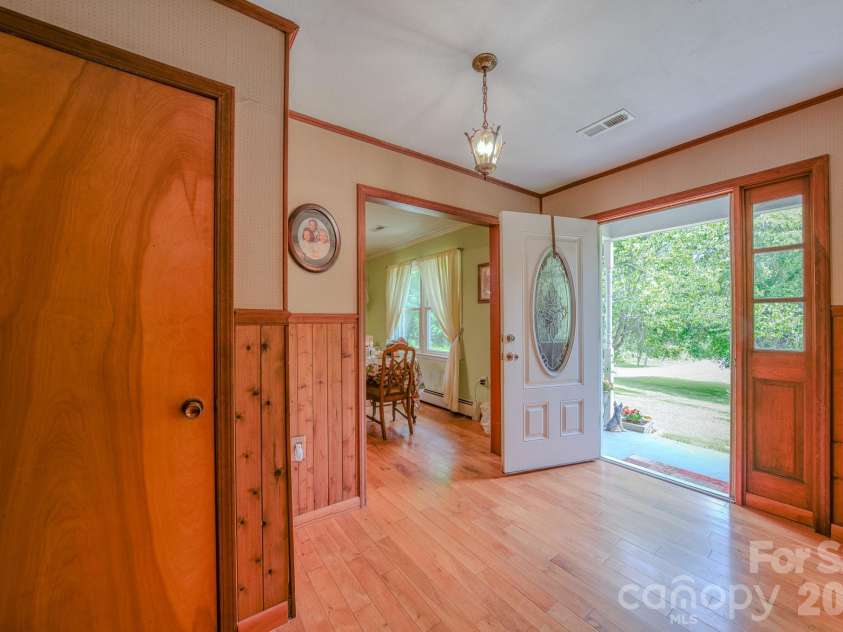 287 Robertson Drive, Old Fort, NC 28762.  MLS# CAR4392010, YatesRealty ID 30502. 
