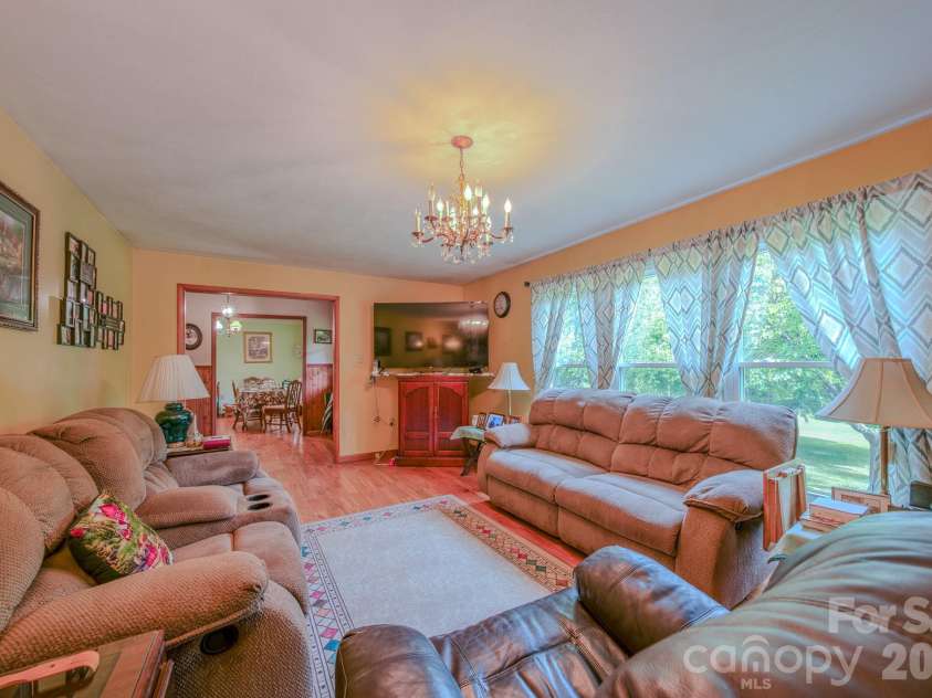 287 Robertson Drive, Old Fort, NC 28762.  MLS# CAR4392010, YatesRealty ID 30502. 