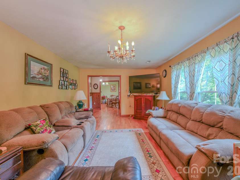 287 Robertson Drive, Old Fort, NC 28762.  MLS# CAR4392010, YatesRealty ID 30502. 