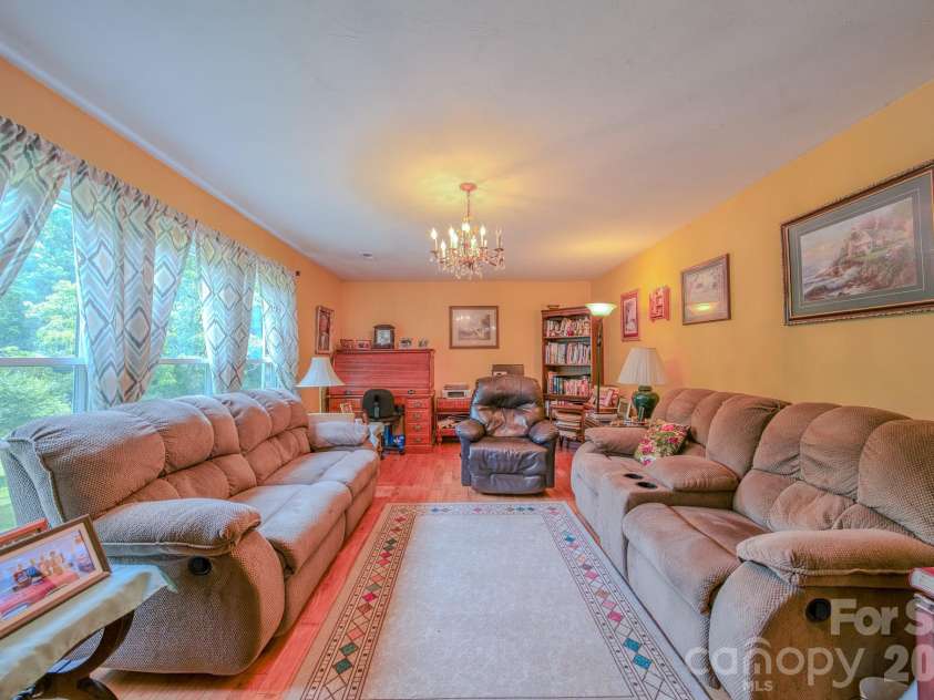 287 Robertson Drive, Old Fort, NC 28762.  MLS# CAR4392010, YatesRealty ID 30502. 
