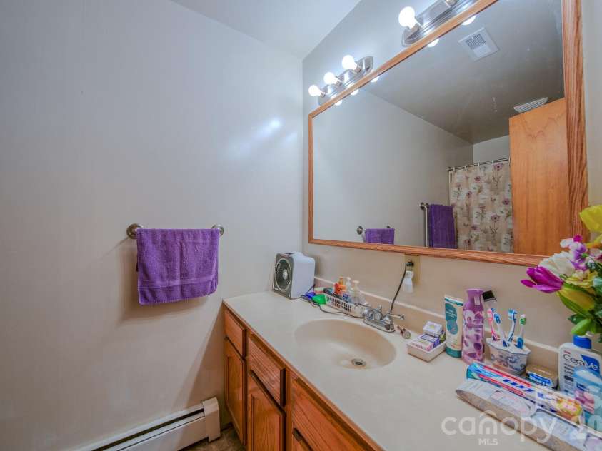 287 Robertson Drive, Old Fort, NC 28762.  MLS# CAR4392010, YatesRealty ID 30502. 