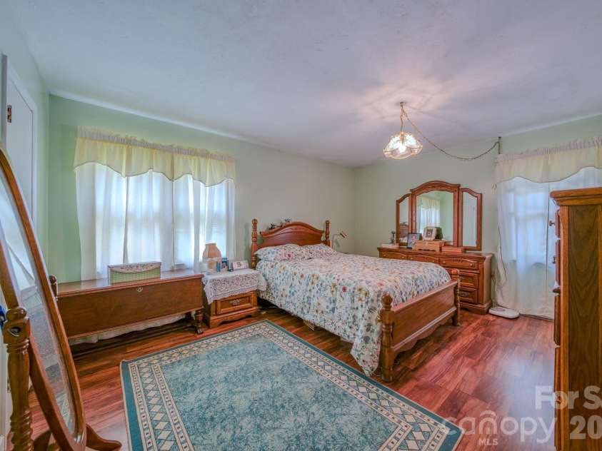 287 Robertson Drive, Old Fort, NC 28762.  MLS# CAR4392010, YatesRealty ID 30502. 