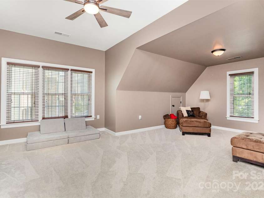 12403 Willingdon Road, Huntersville, NC 28078.  MLS# CAR4282800, YatesRealty ID 30504. 