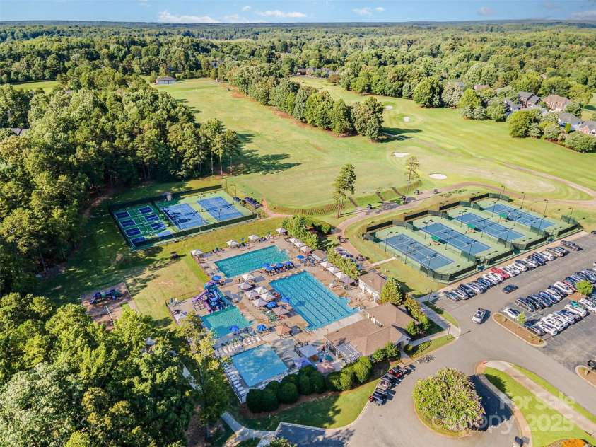 12403 Willingdon Road, Huntersville, NC 28078.  MLS# CAR4282800, YatesRealty ID 30504. 